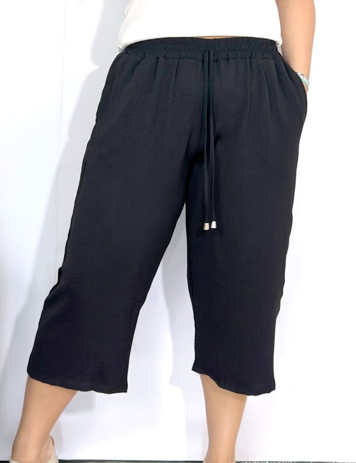 Pantalón Capri Negro