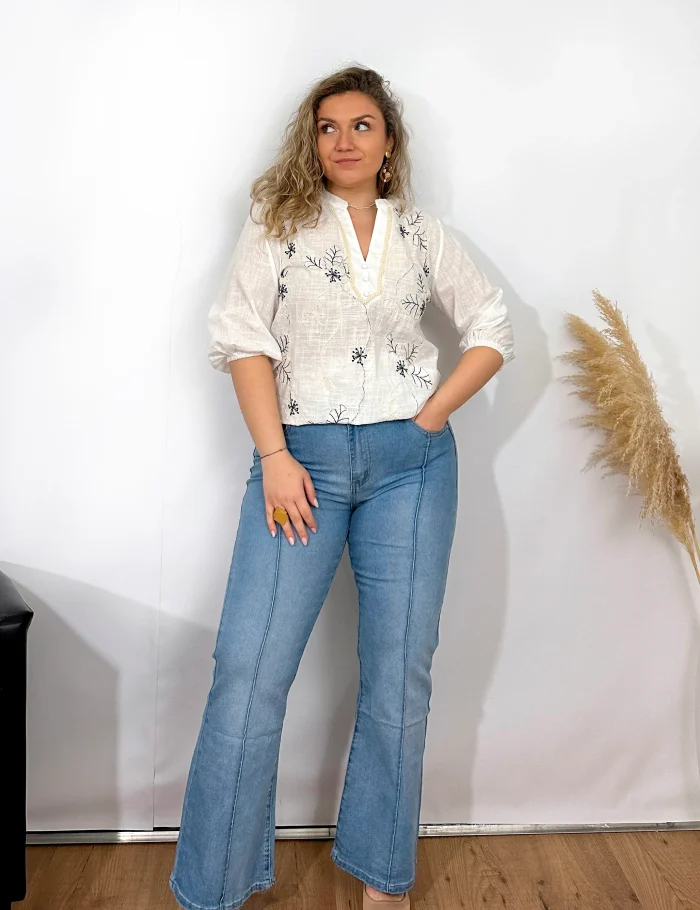 Blusa Lino Bordada