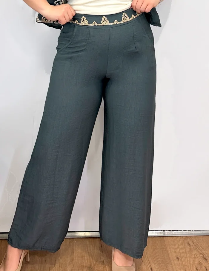 Pantalón Fluido Bordado