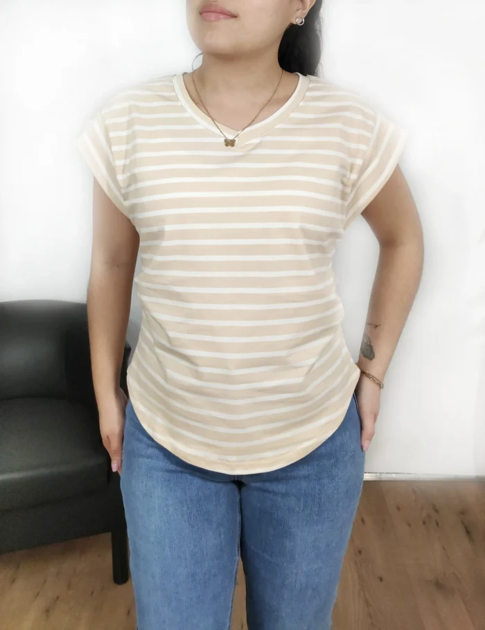 Camiseta De Rayas Beige/Blanco