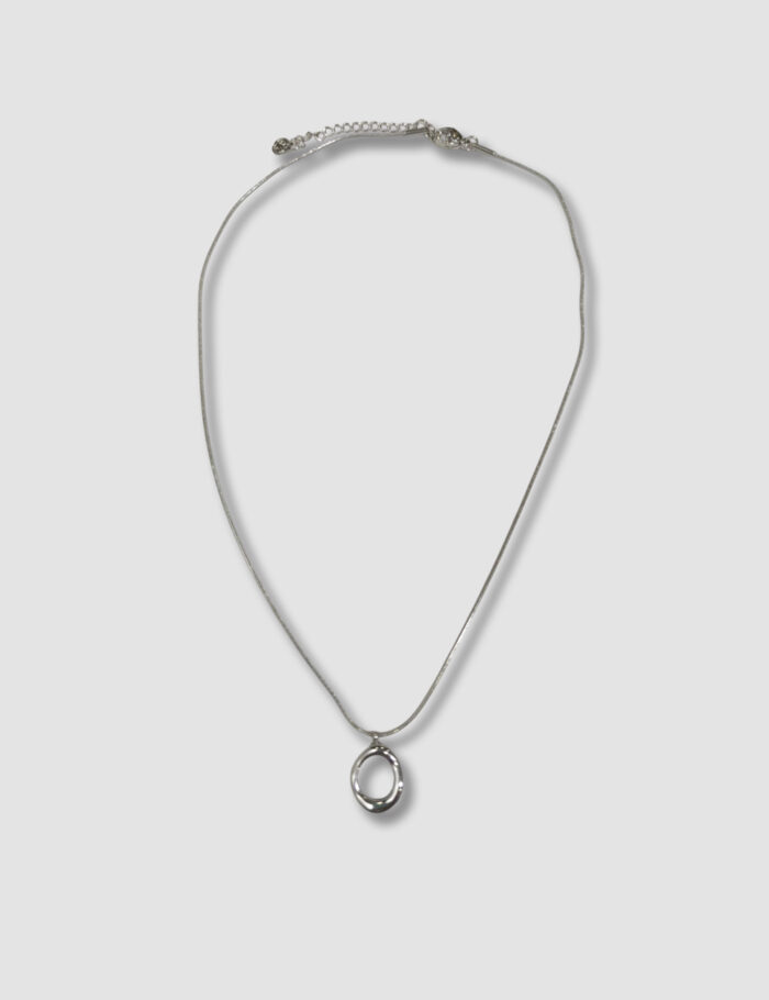 Collar Plateado De Acero - Imagen 2