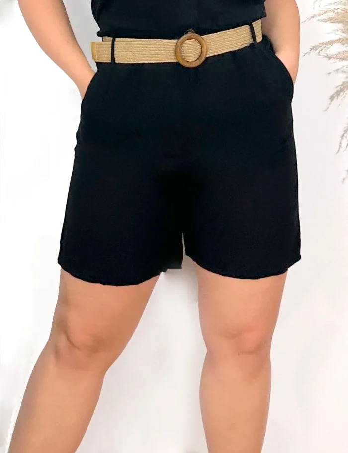 Short Lino Negro