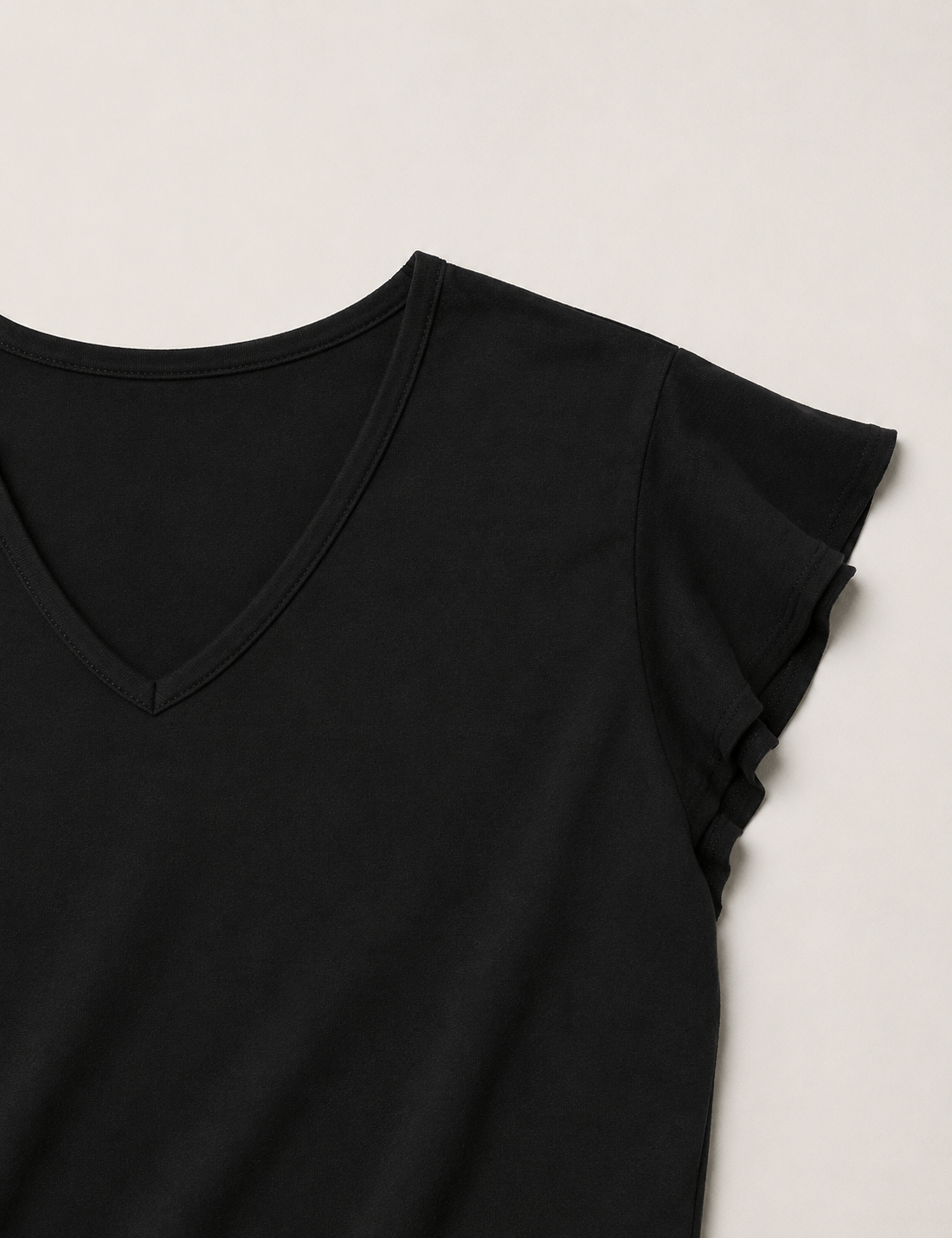 Alternative view of Camiseta Negra Con Volantes