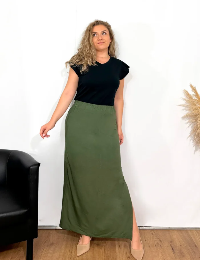 Camiseta Negra Con Volantes - Imagen 4