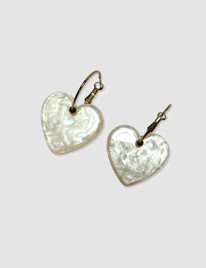 Pendientes Corazón Blancos - Imagen 2