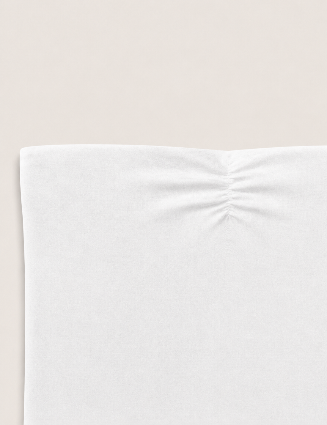 Alternative view of Bandeau Blanco