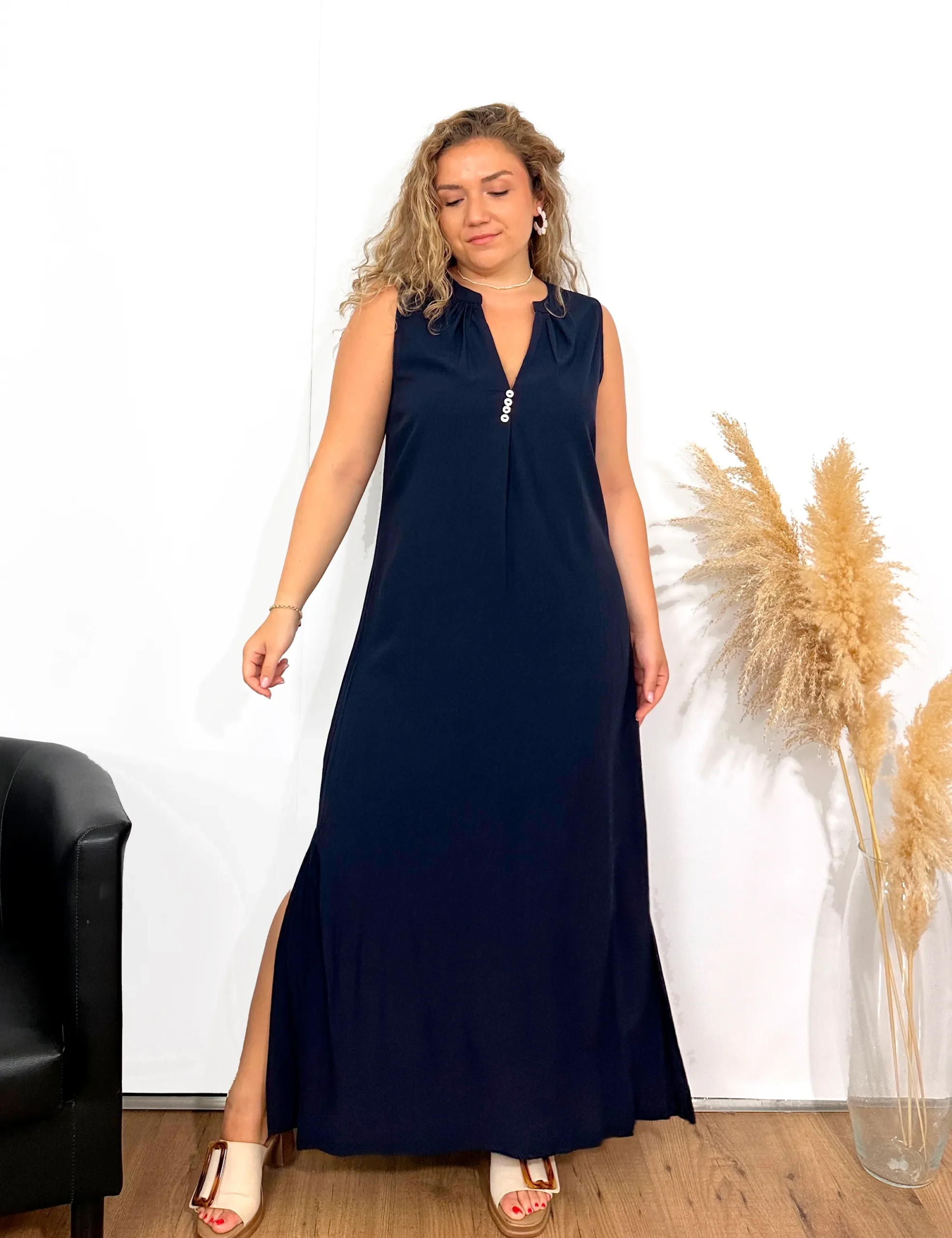 Vestido Cuello Mao Azul Marino