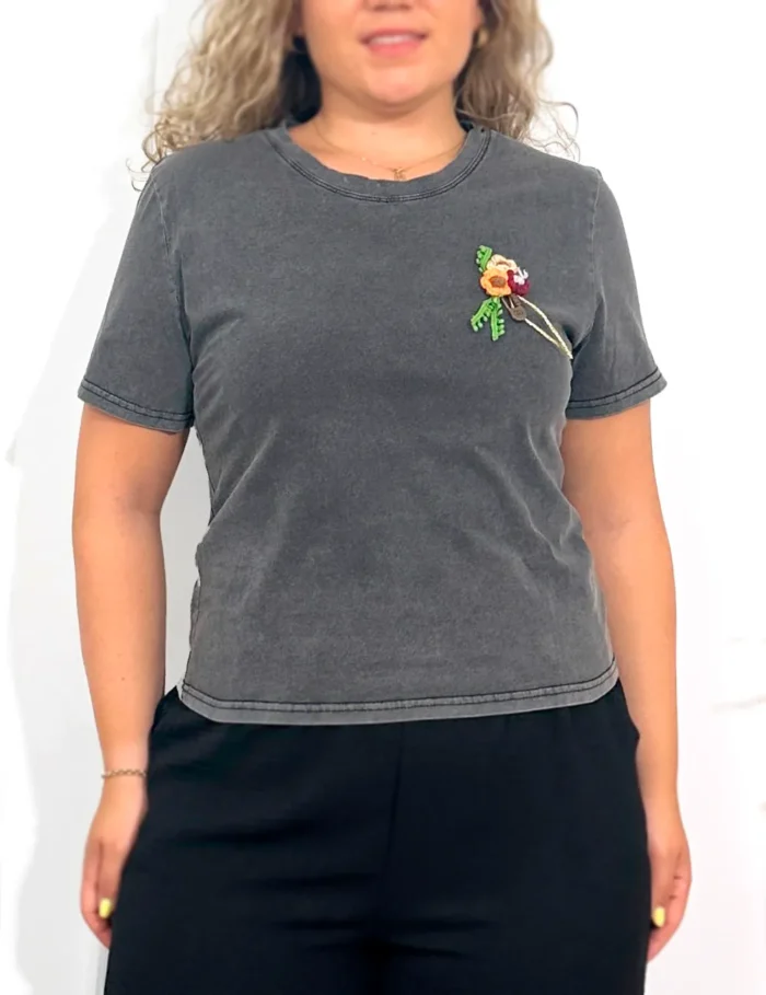 Camiseta Efecto Lavado Flor - Imagen 2