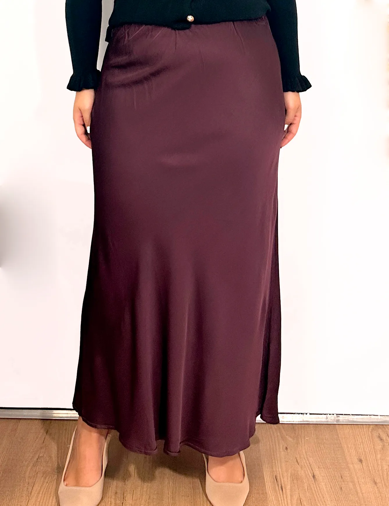 Falda Satinada Berenjena