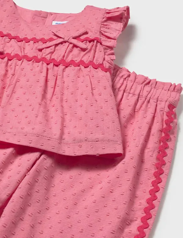 Alternative view of Conjunto Lazos Volantes