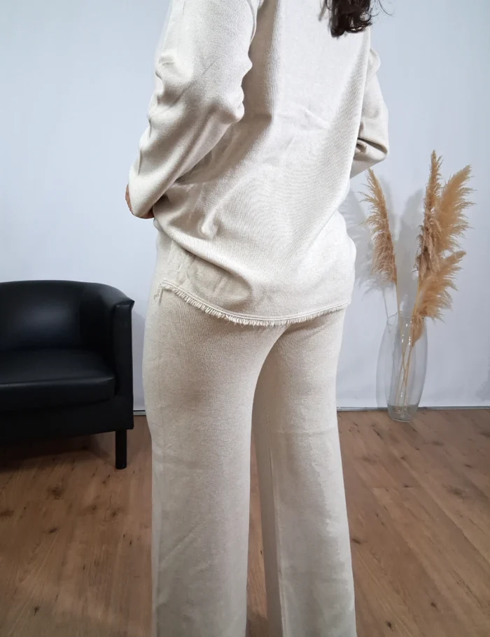 Pantalón Punto Flecos Crema - Imagen 2