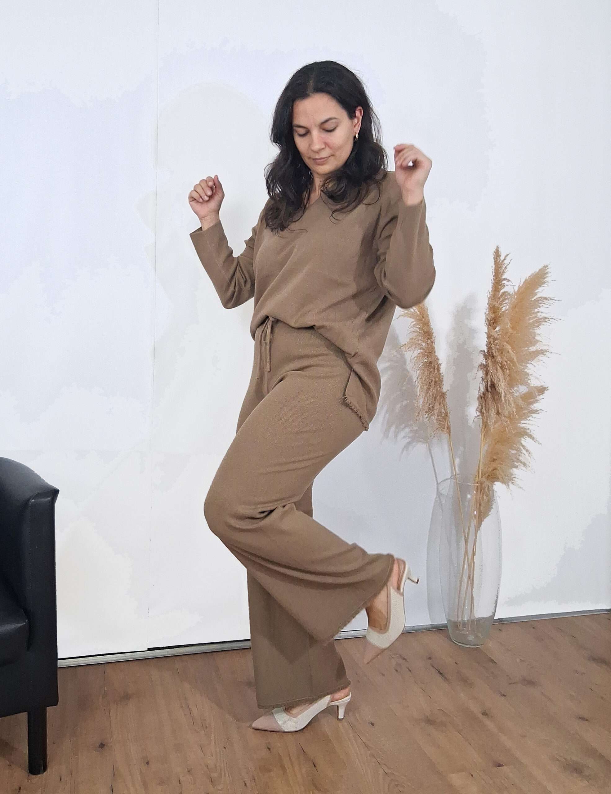 Pantalón Punto Flecos Marrón