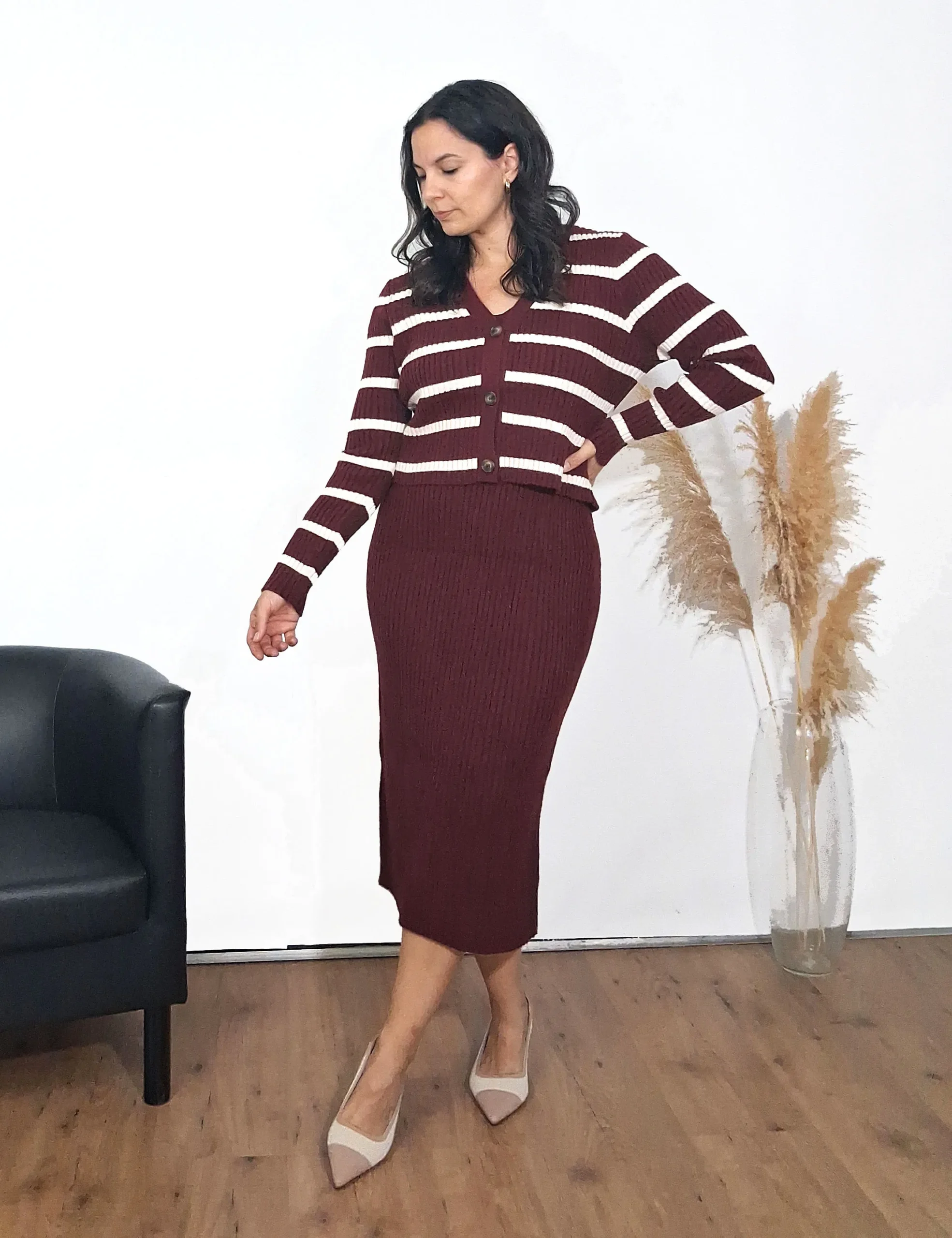 Conjunto Vestido y Chaqueta Punto Burdeos