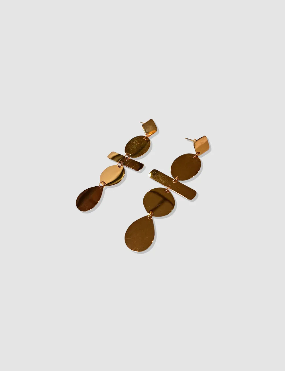 Pendiente Largo Formas Dorado