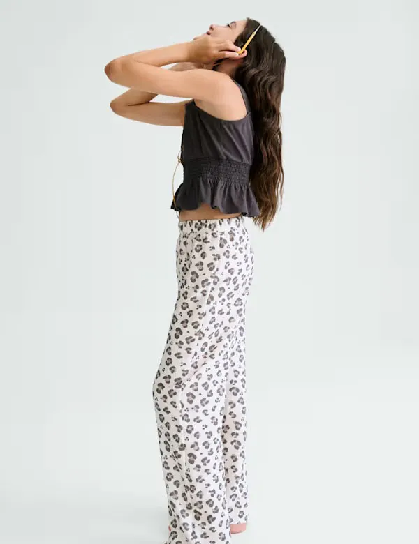 Alternative view of Conjunto Antracita Leopardo