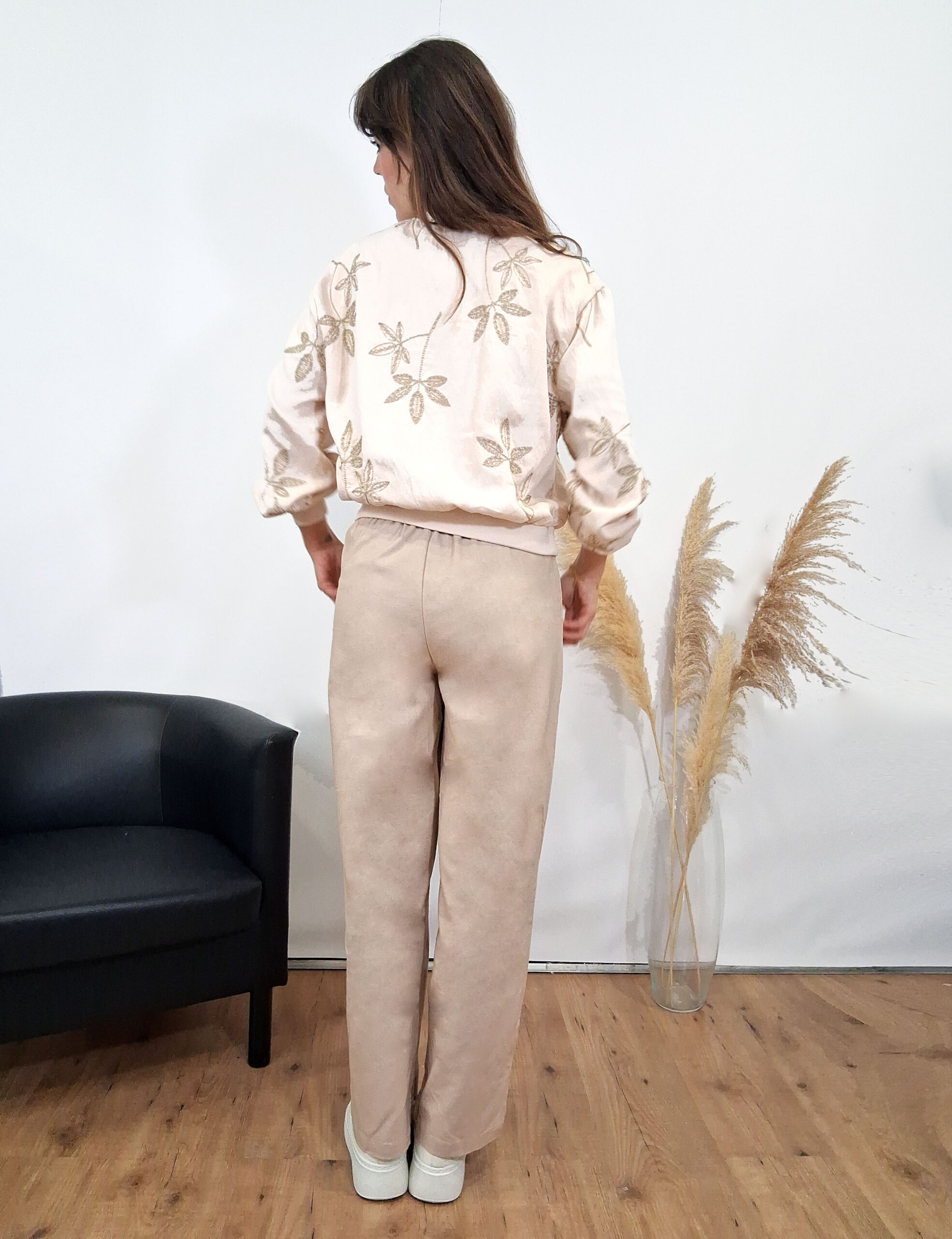 Alternative view of Pantalón Lino Beige