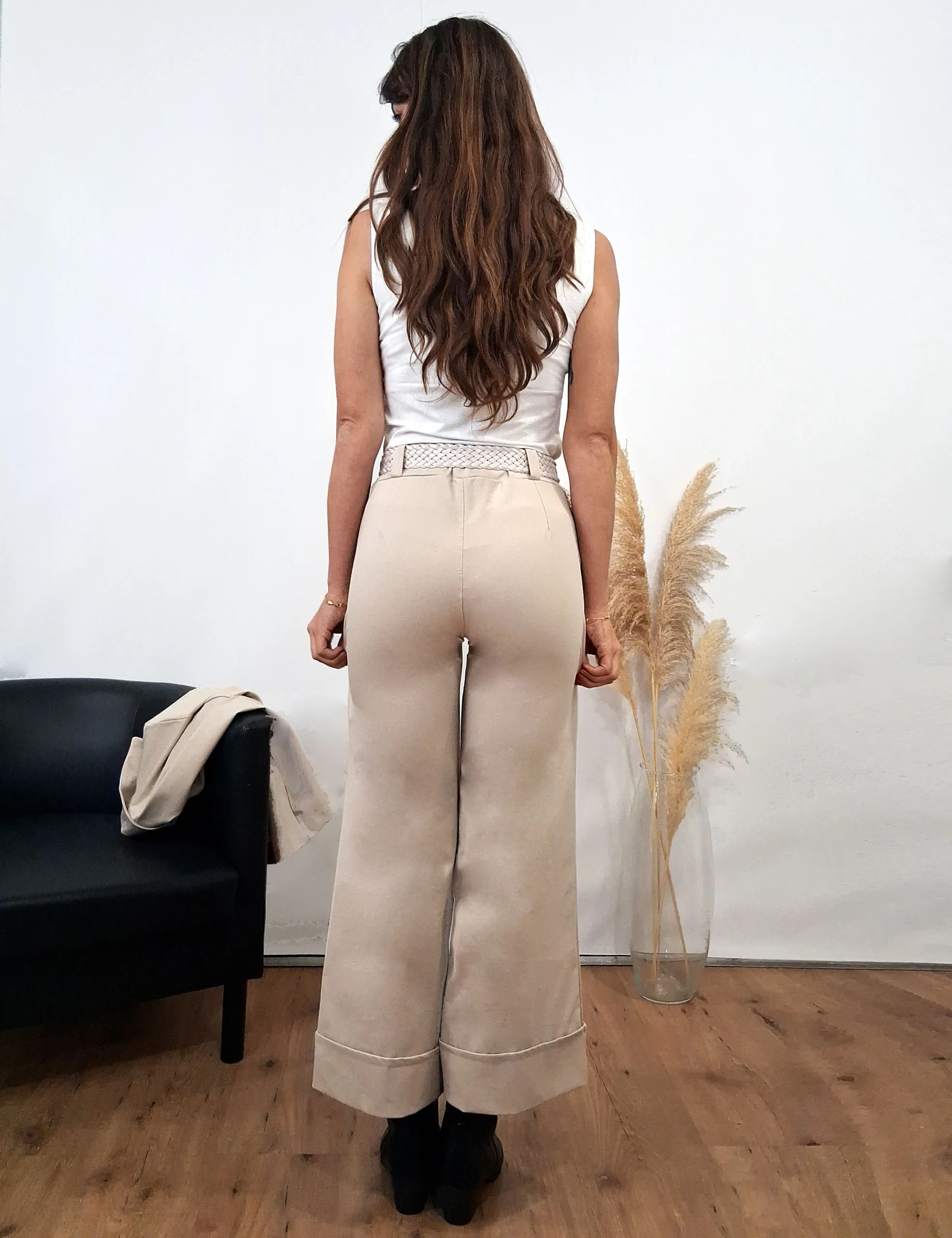Alternative view of Pantalón Dobladillo Beige