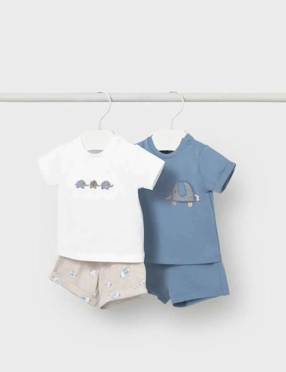 Alternative view of Conjunto Elefante Azul