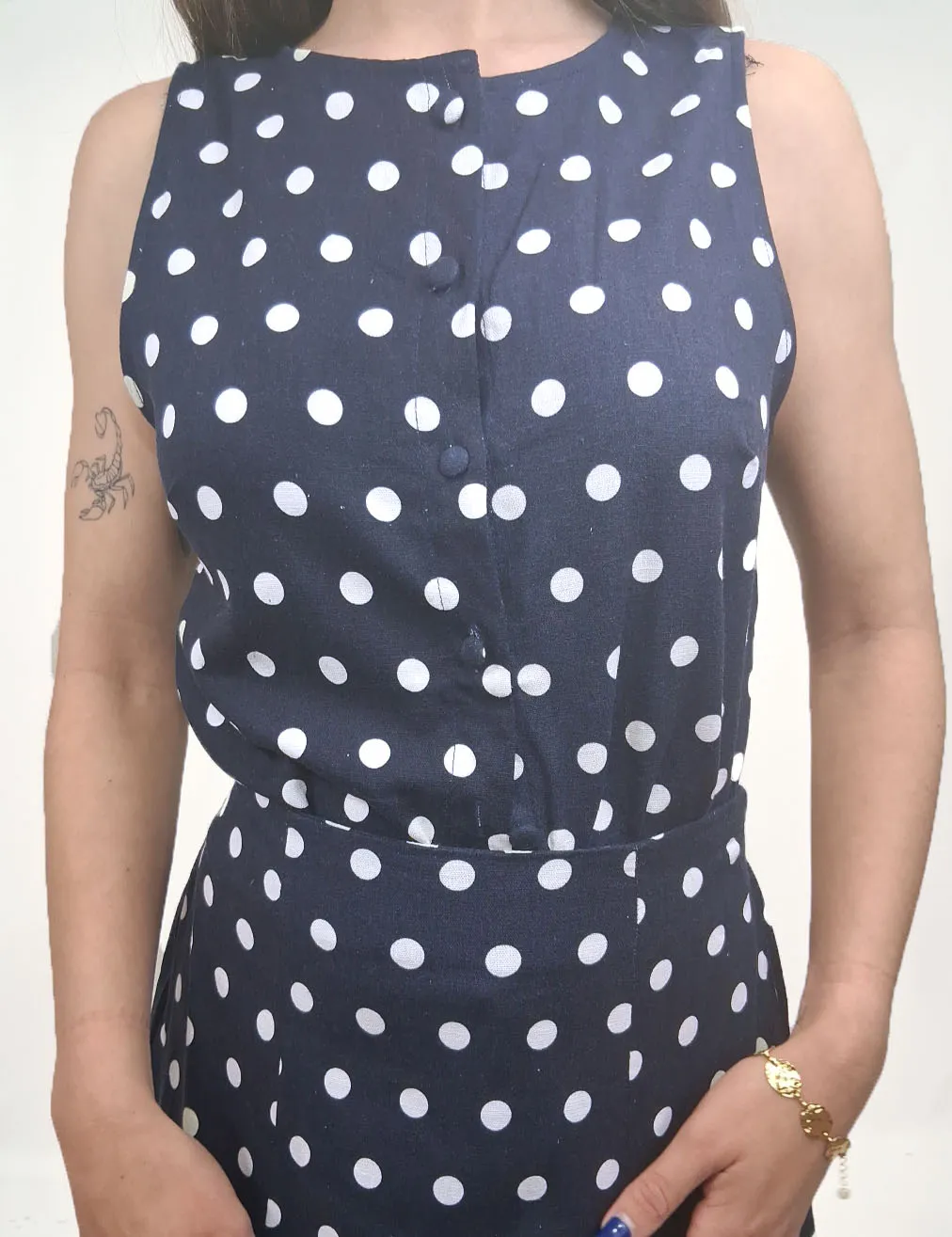 Top Lunares Marino y Crema