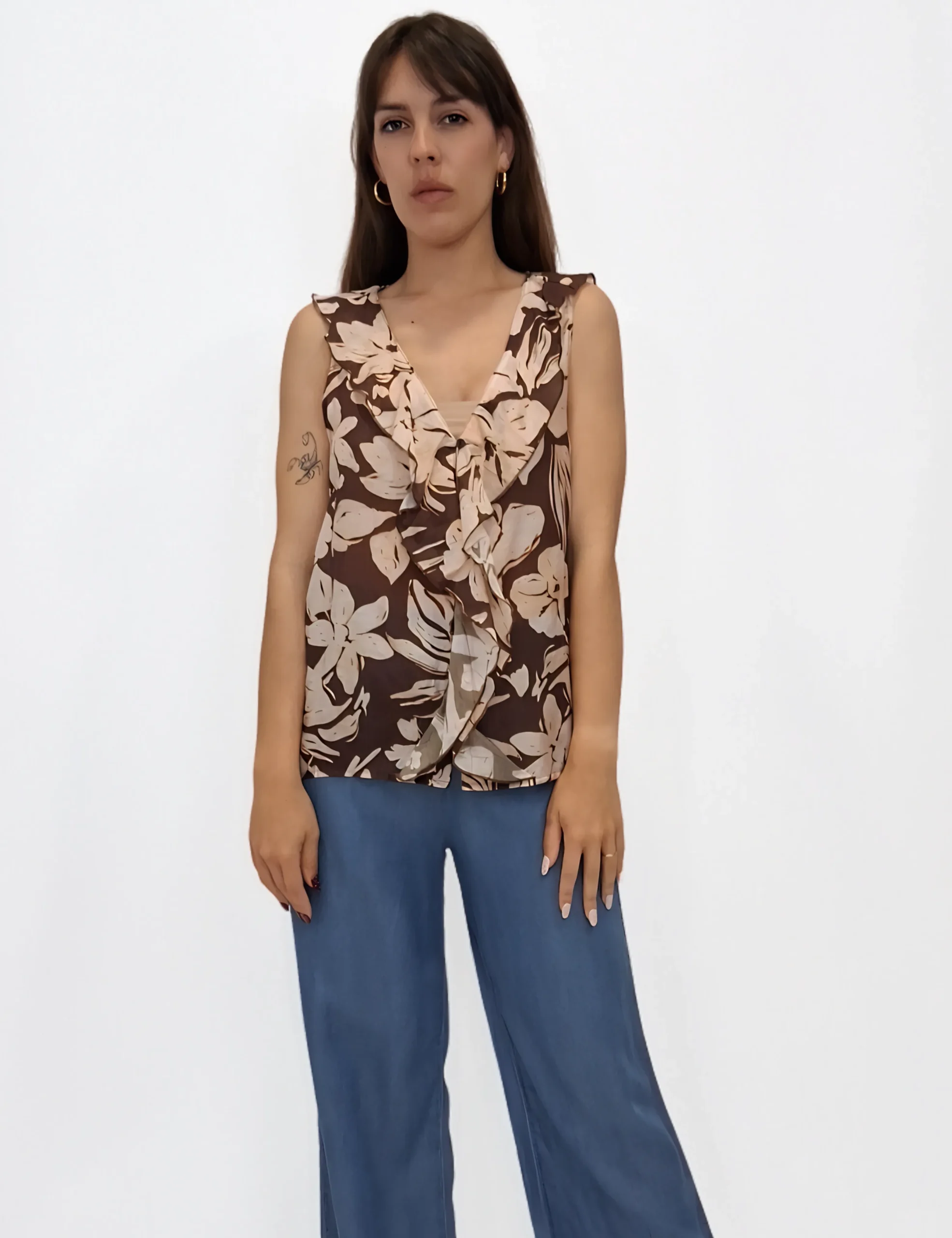 Camisa Volante Marrón y Crema