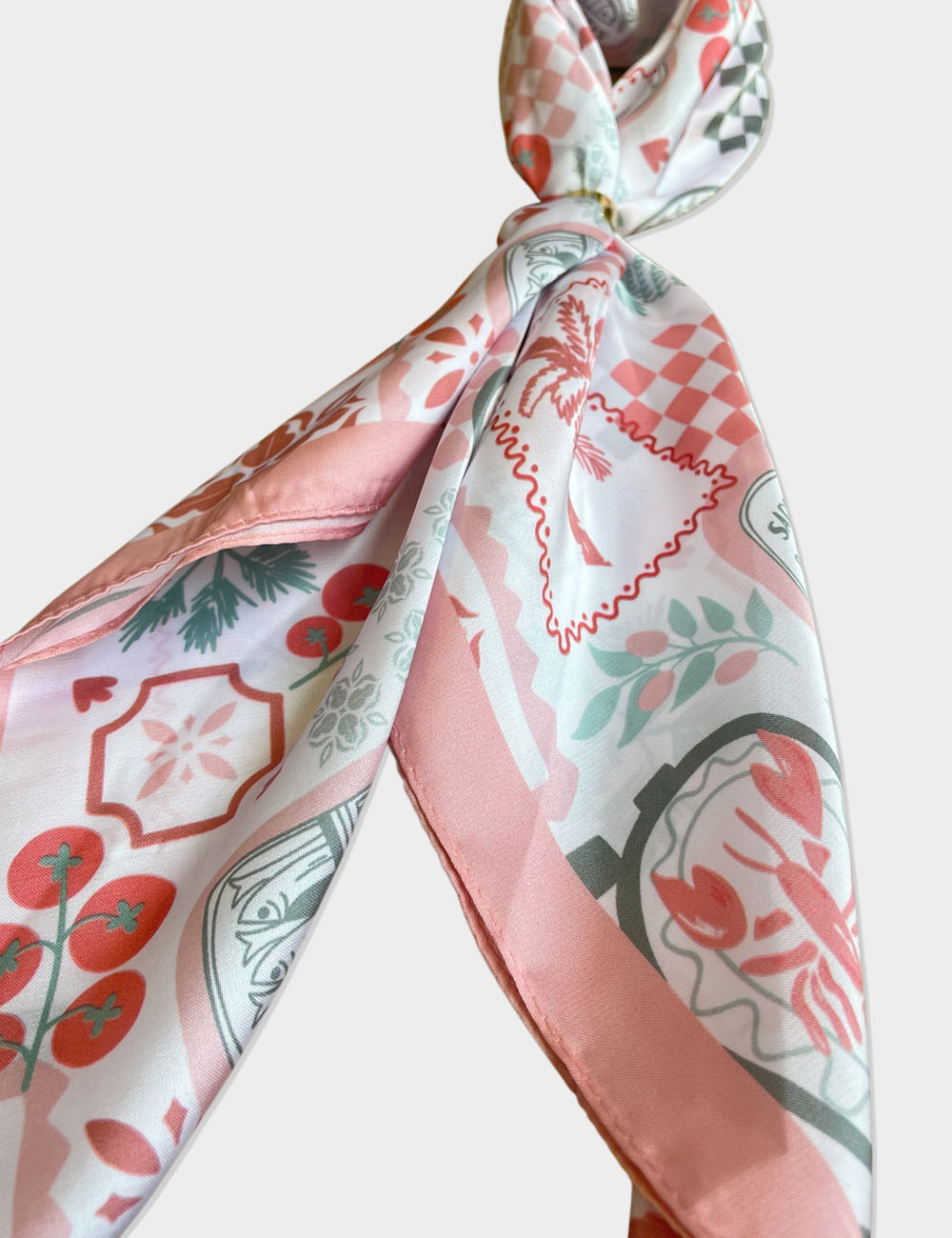 Alternative view of Pañuelo Anilla Coral