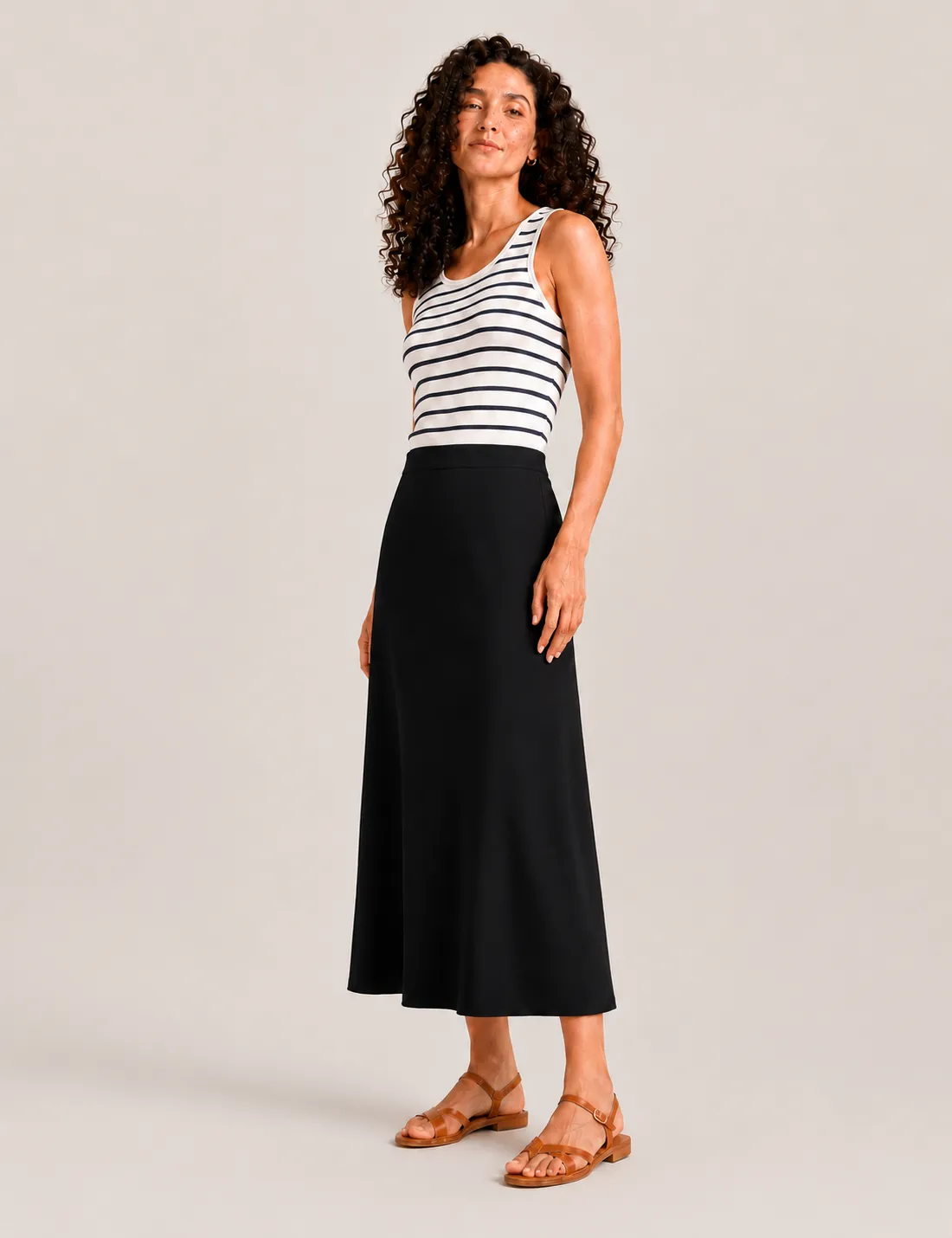 Alternative view of Falda Maxi Negra
