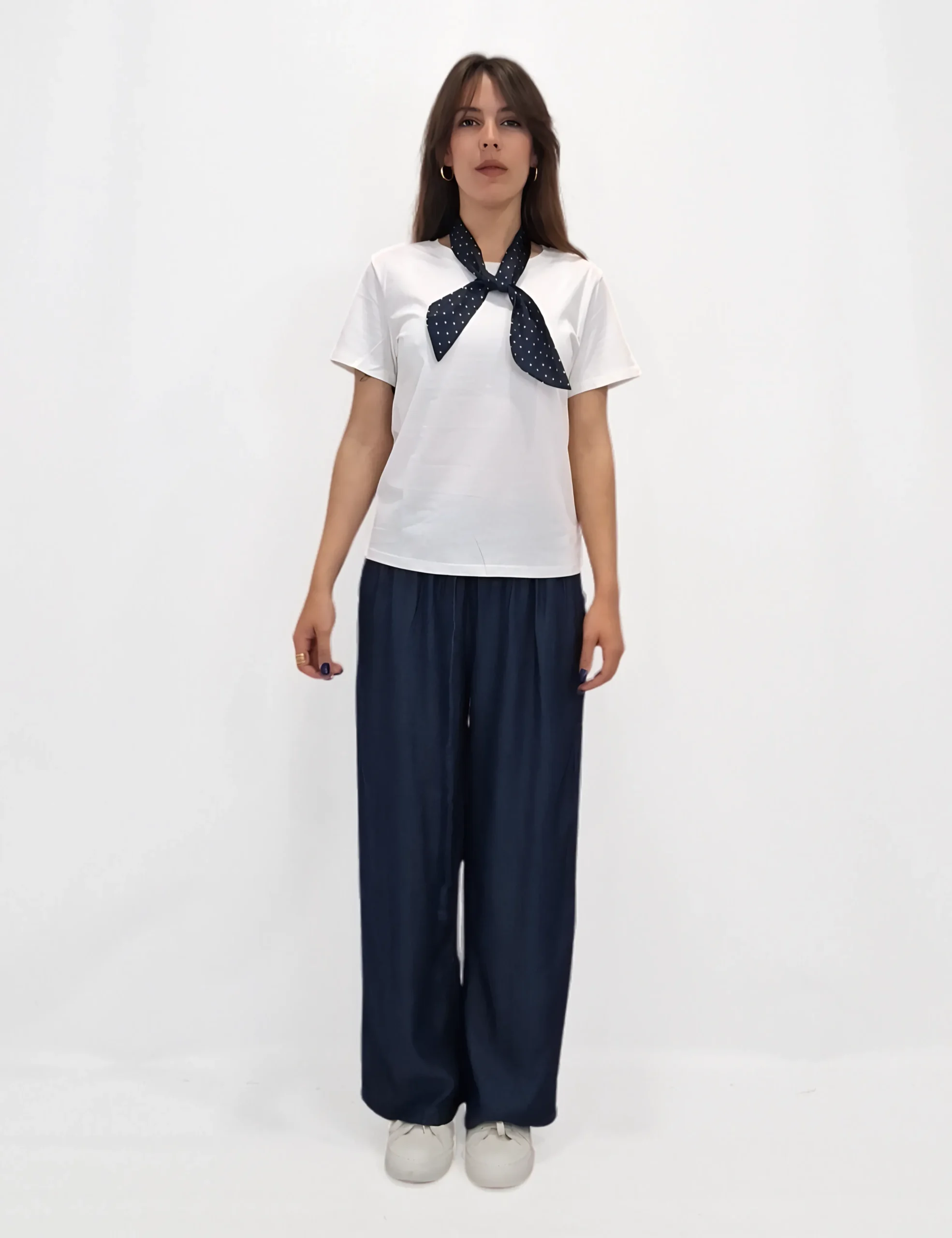 Camiseta Pañuelo Lunares Blanca