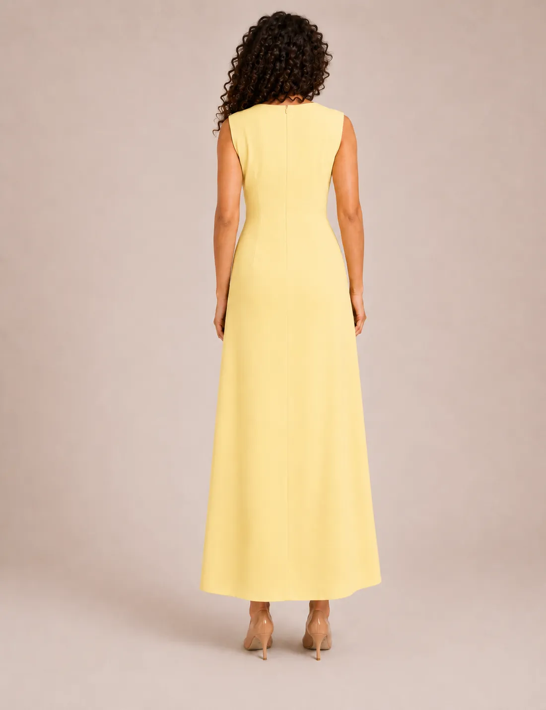 Alternative view of Vestido Maxi Broche Amarillo