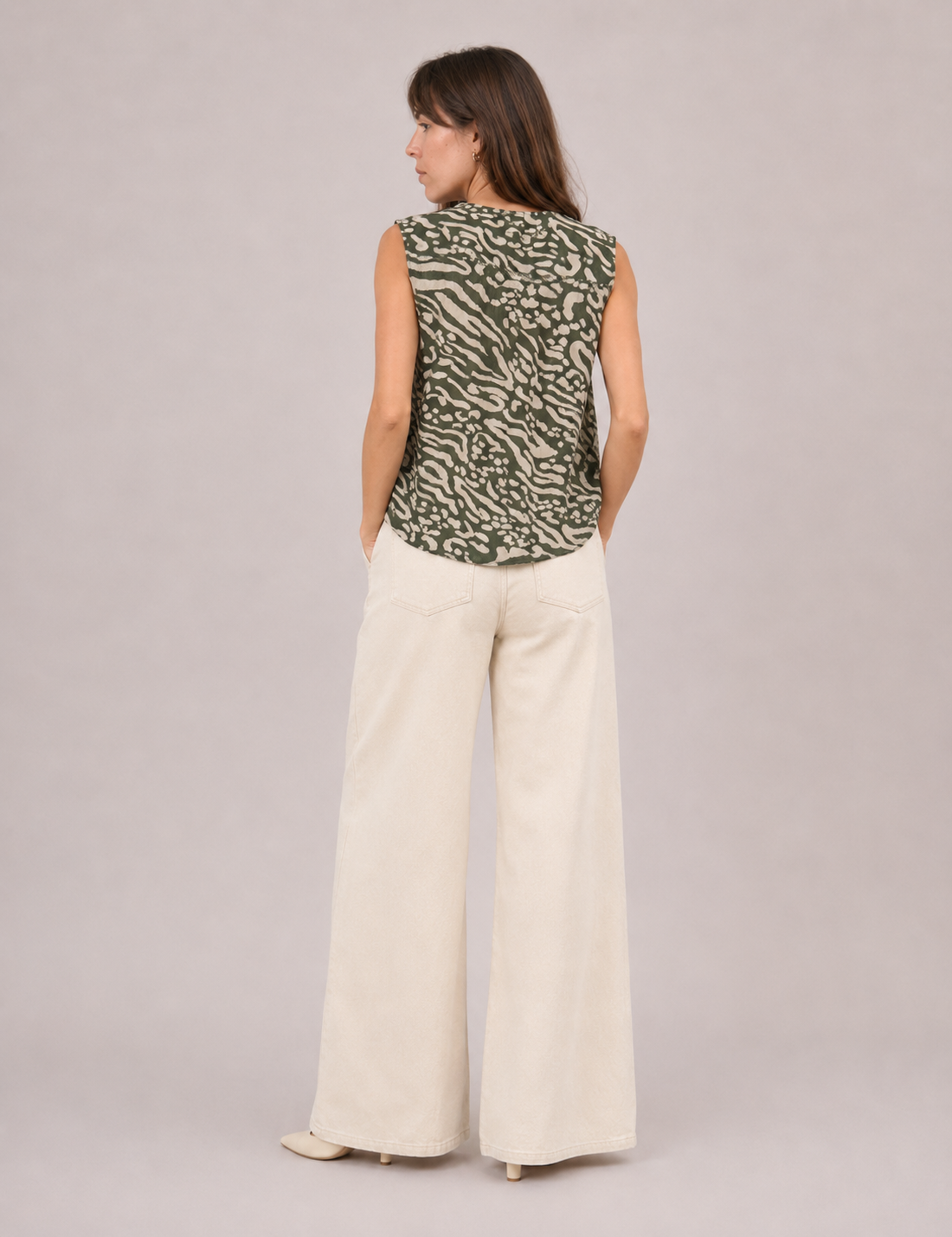 Alternative view of Camisa Volante Verde-Crema