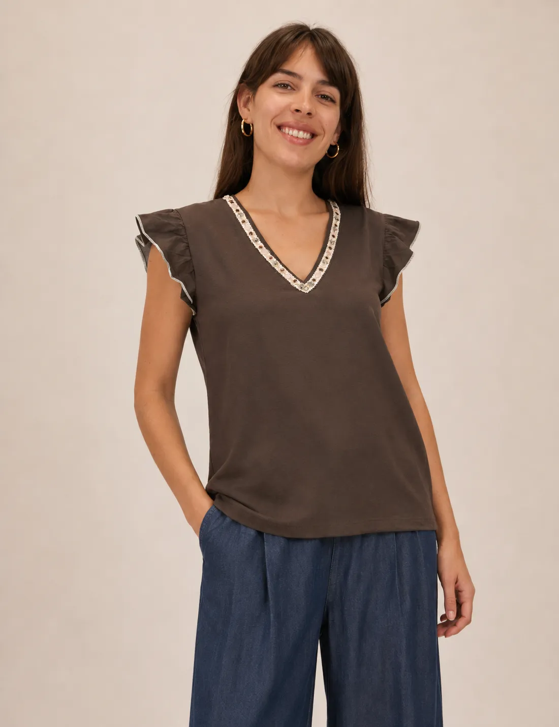Camiseta Volantes Piedras Marrón