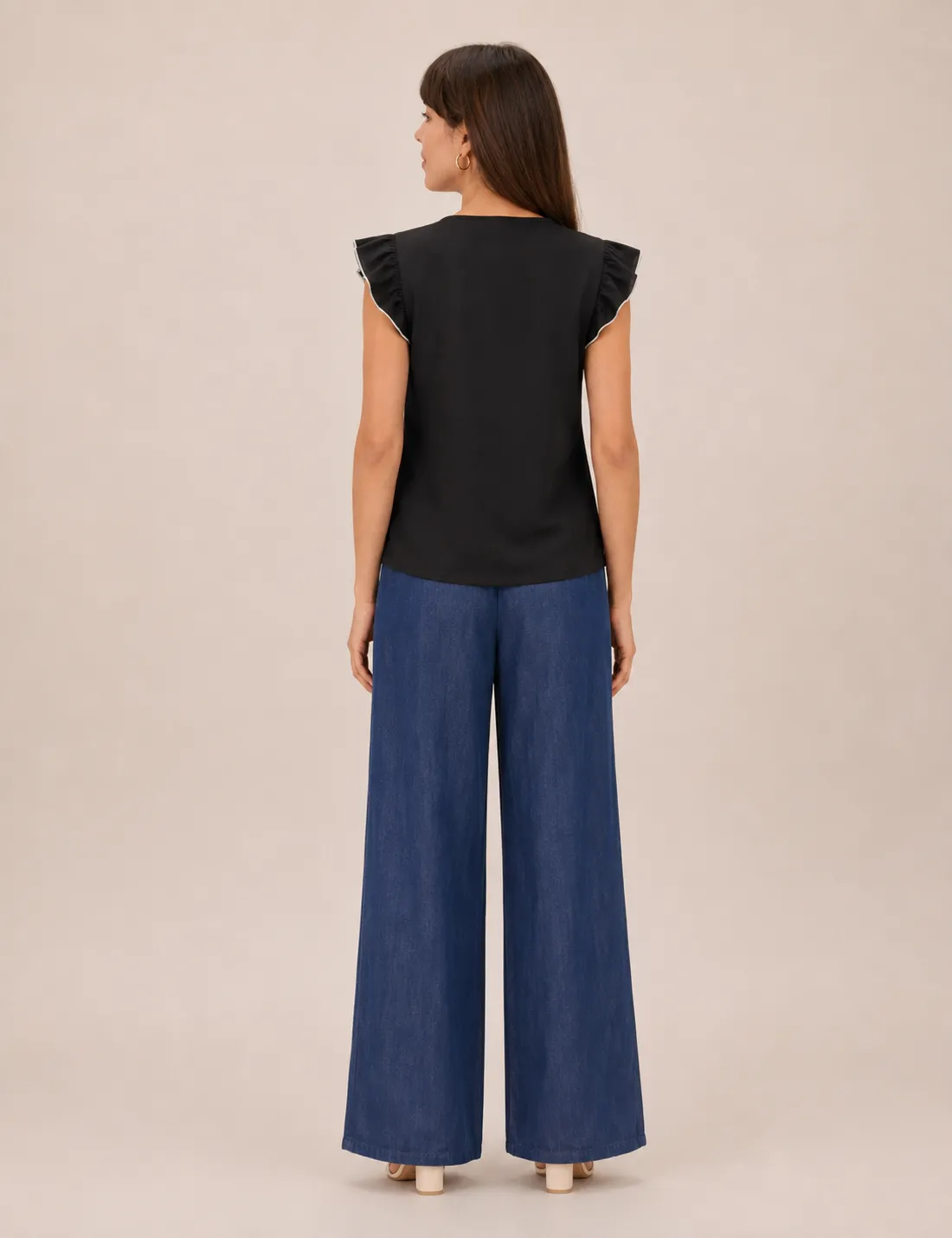 Alternative view of Camiseta Volantes Piedras Negro