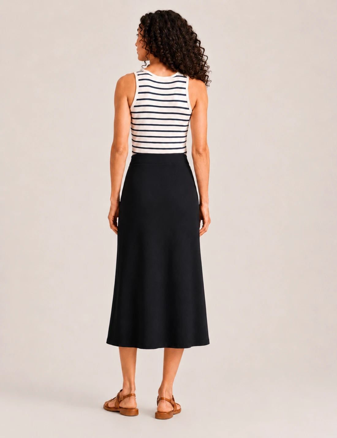 Alternative view of Falda Maxi Negra