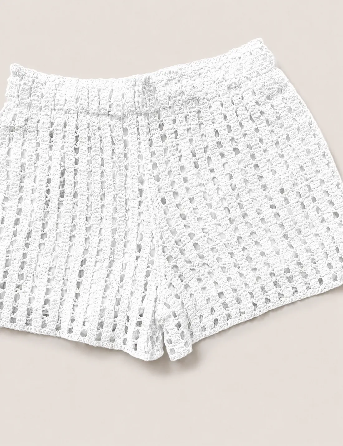 Alternative view of Short Crochet Blanco