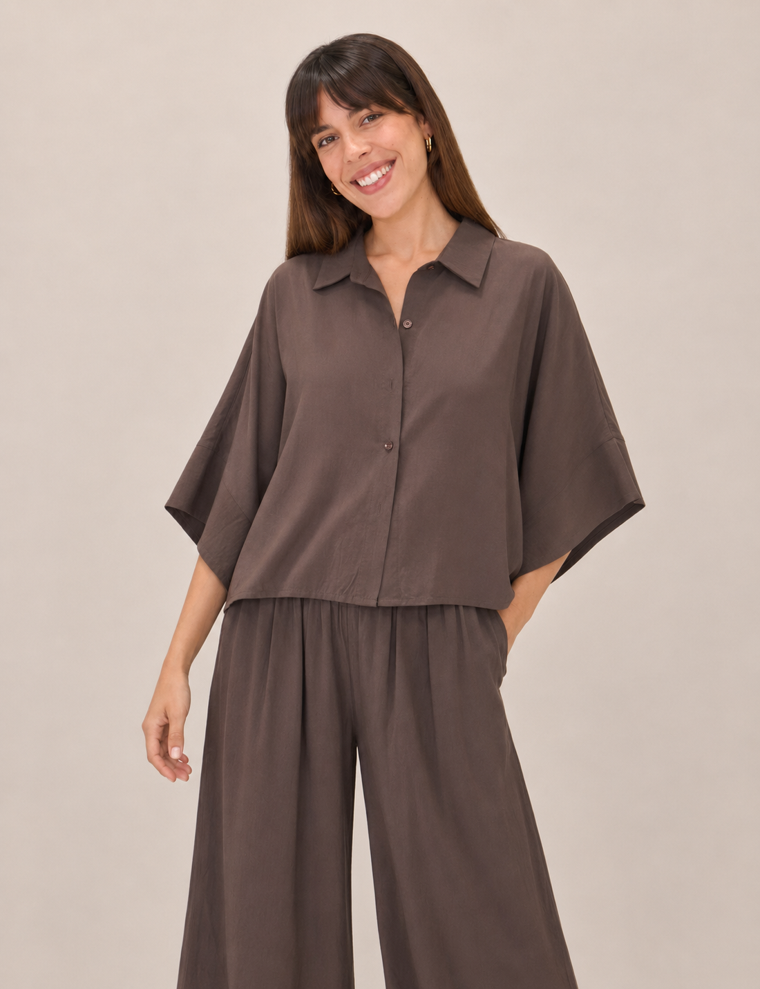 Camisa Crop Chocolate