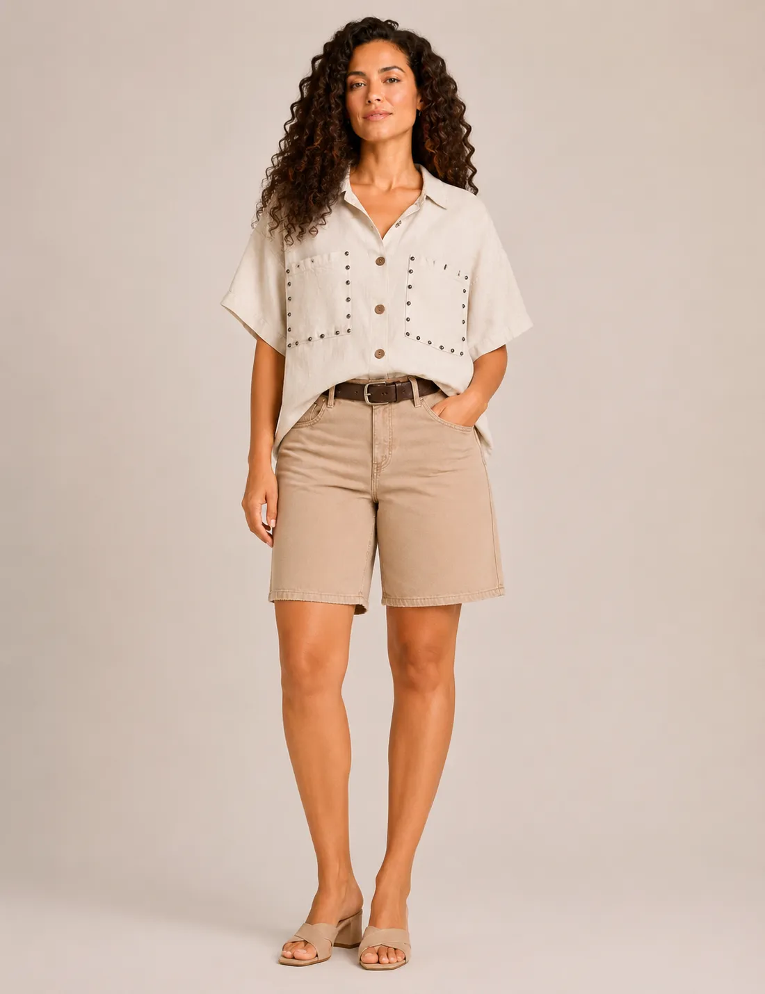 Camisa Crop Lino Tachuelas