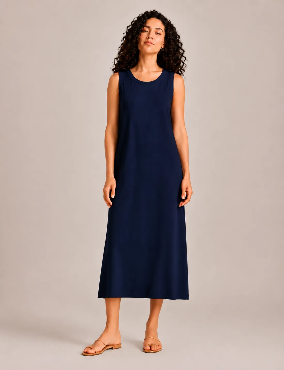 Vestido Midi Liso Marino