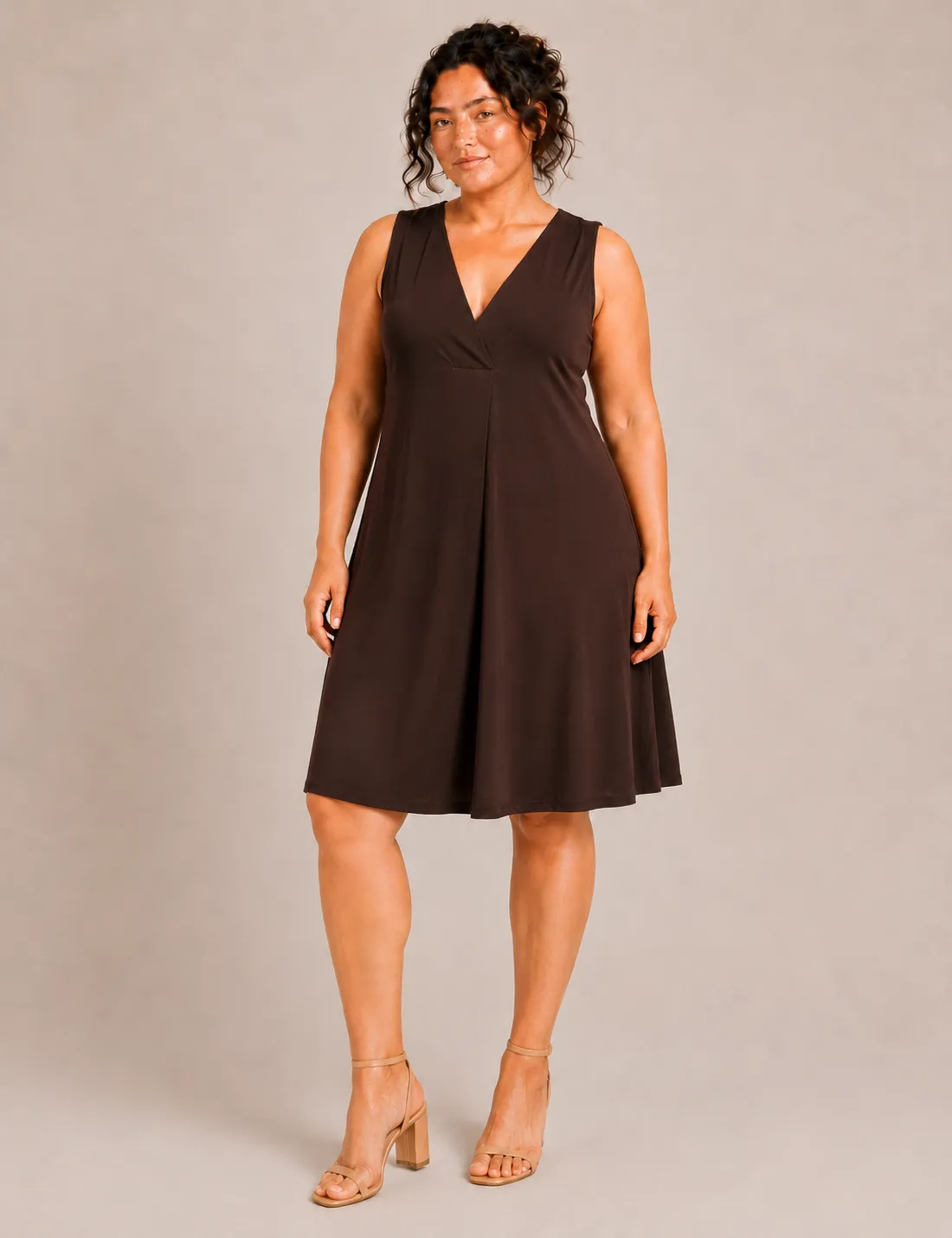 Vestido Pliegue Marrón