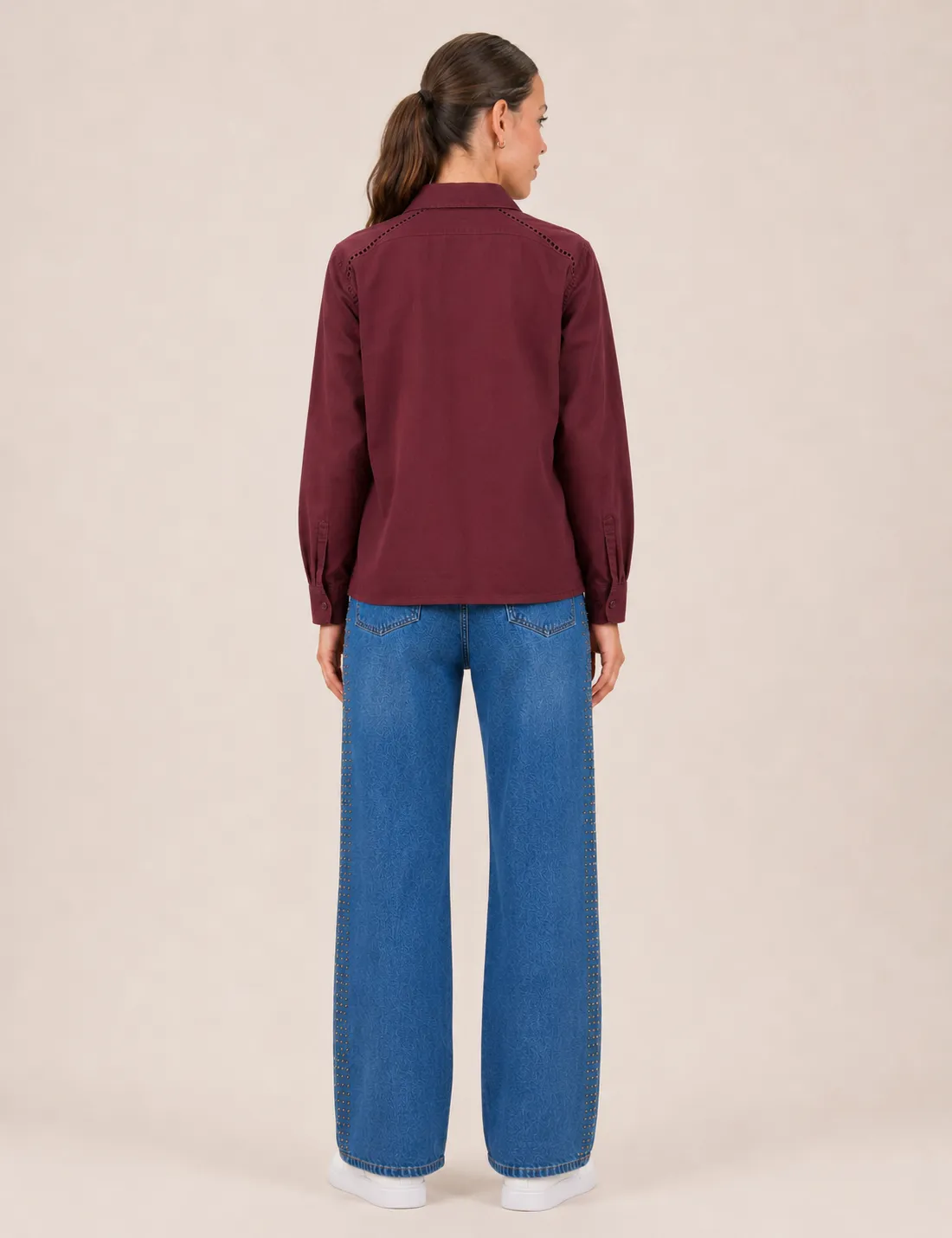 Alternative view of Sobrecamisa Calada Vino
