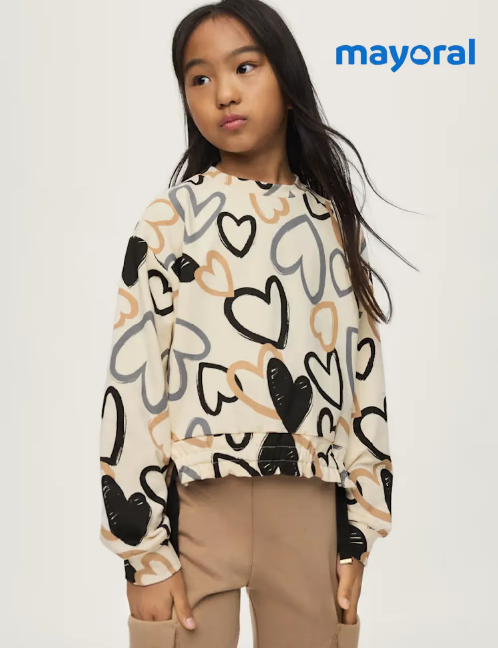 Sudadera corazones Tostado