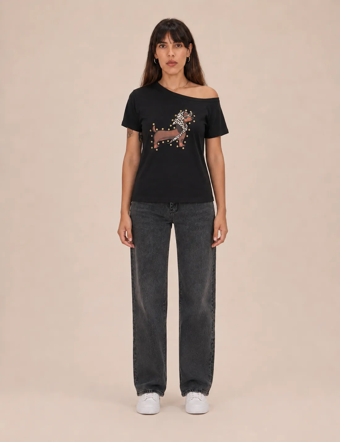 Camiseta Perro Tachuelas Negro