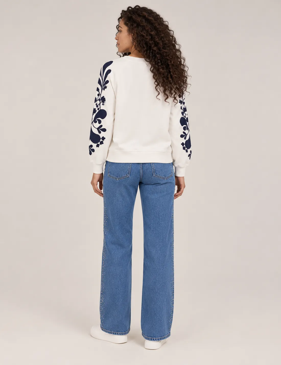 Alternative view of Sudadera Manga Bordada Blanca