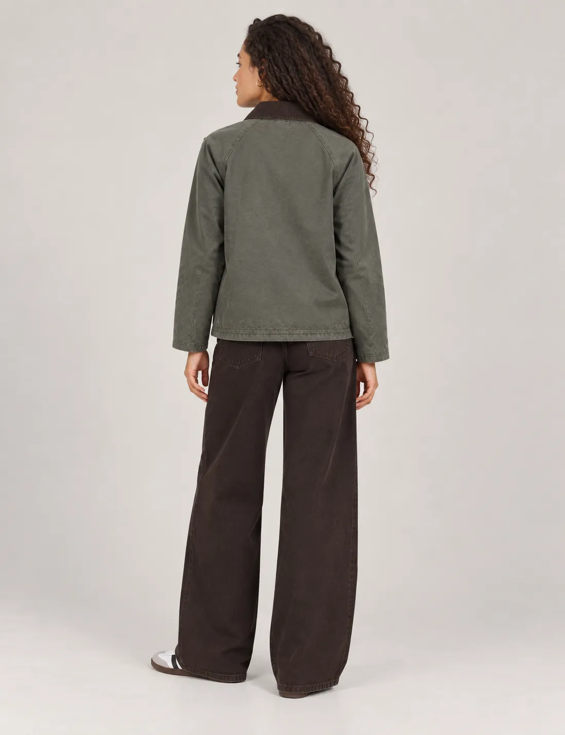 Alternative view of Chaqueta Barn Jacket Kaki