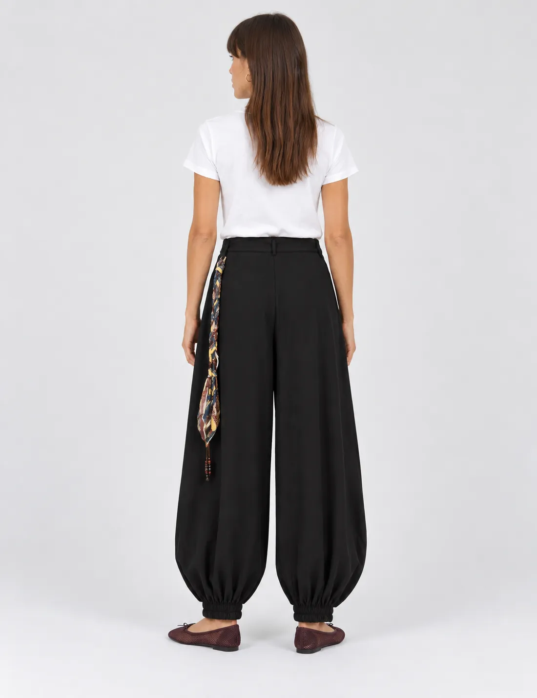 Alternative view of Pantalón Bombacho Raso Negro