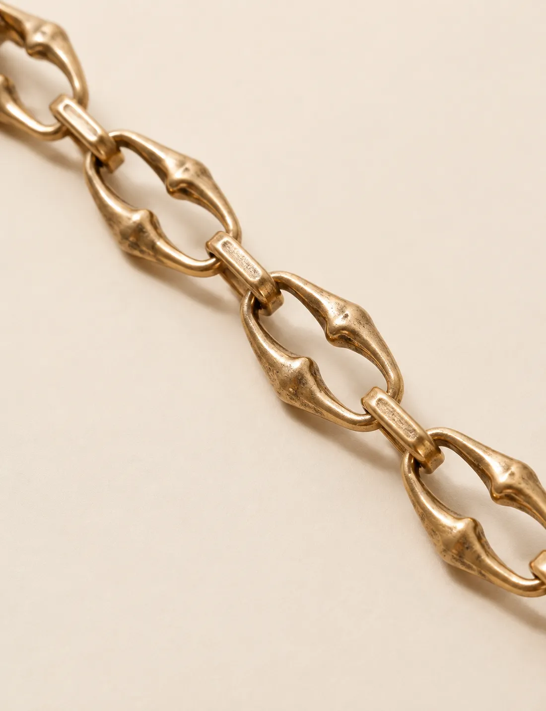 Alternative view of Collar Eslabones Largo