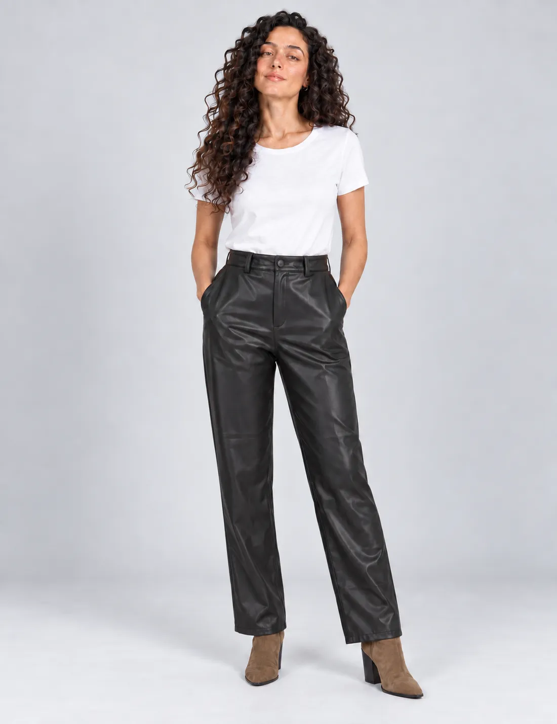 Pantalón Polipiel Straight Negro