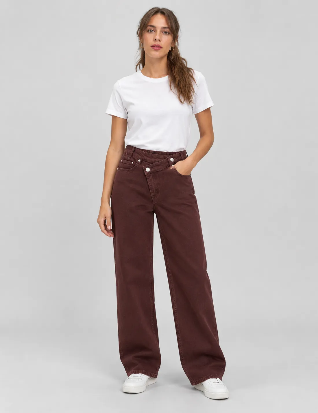 Jeans Baggy Cruzado Burdeos