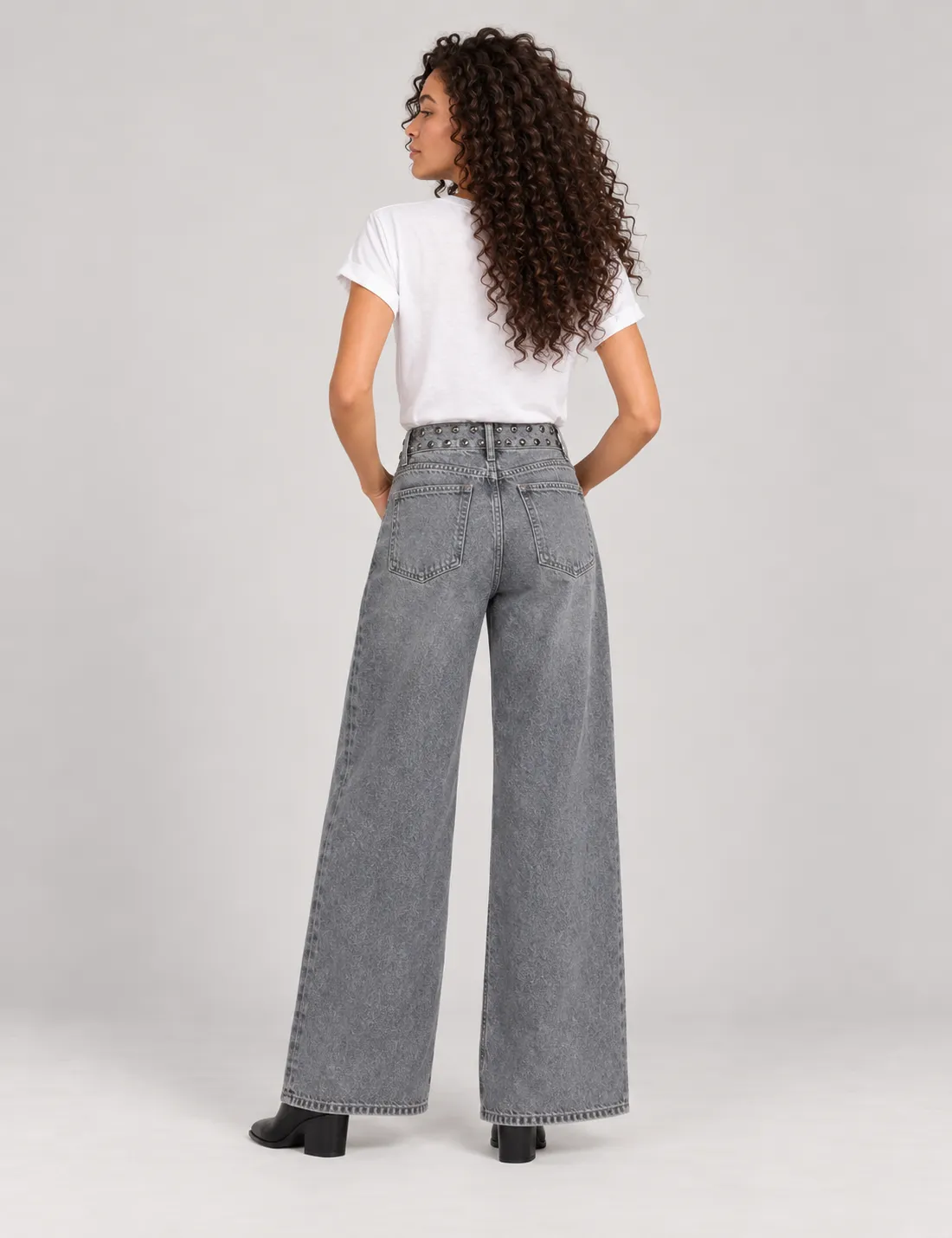 Alternative view of Jeans Gris WideLeg Tachuelas