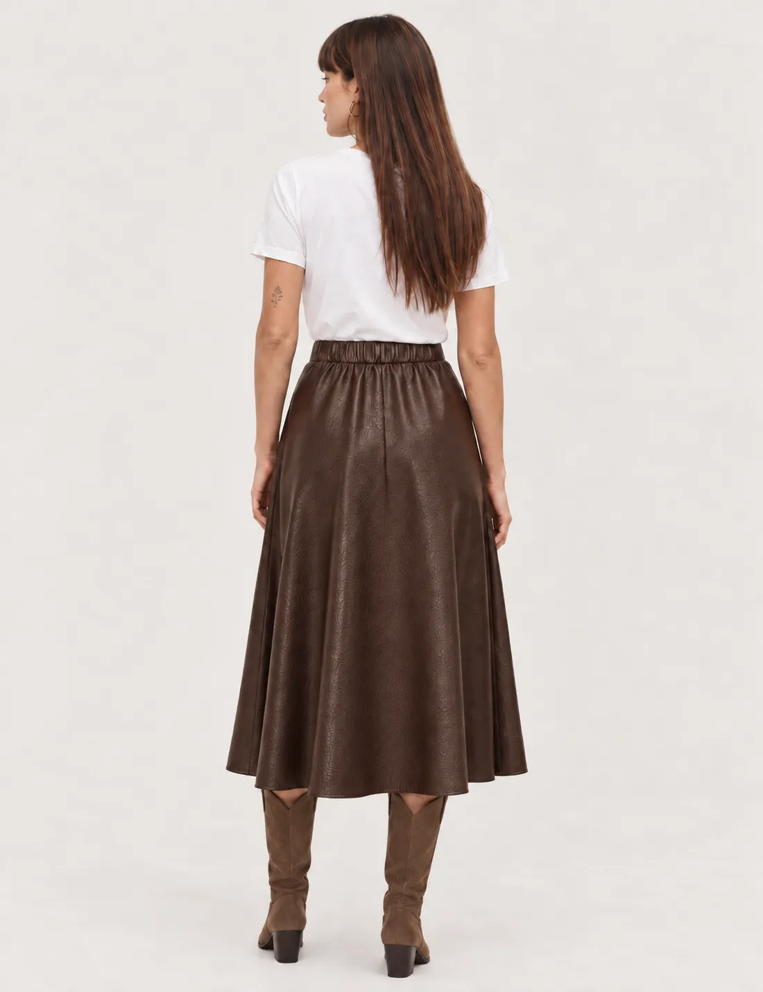 Alternative view of Falda Midi Polipiel Chocolate