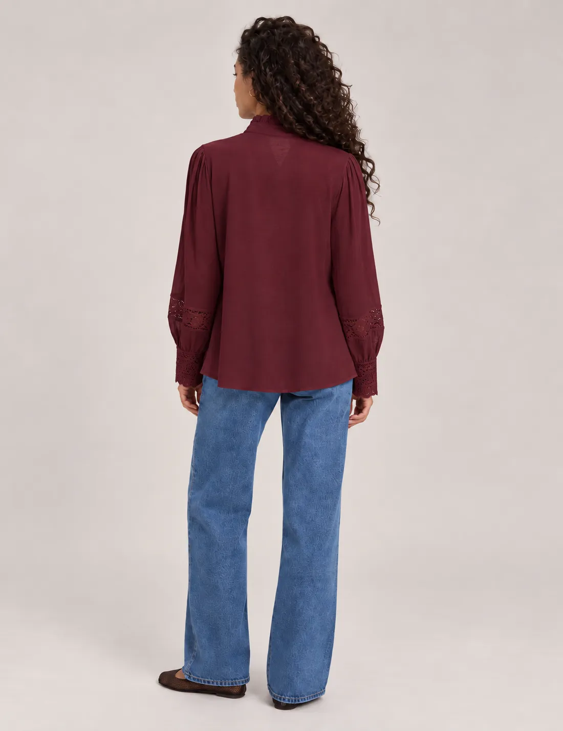 Alternative view of Camisa Romántica Burdeos