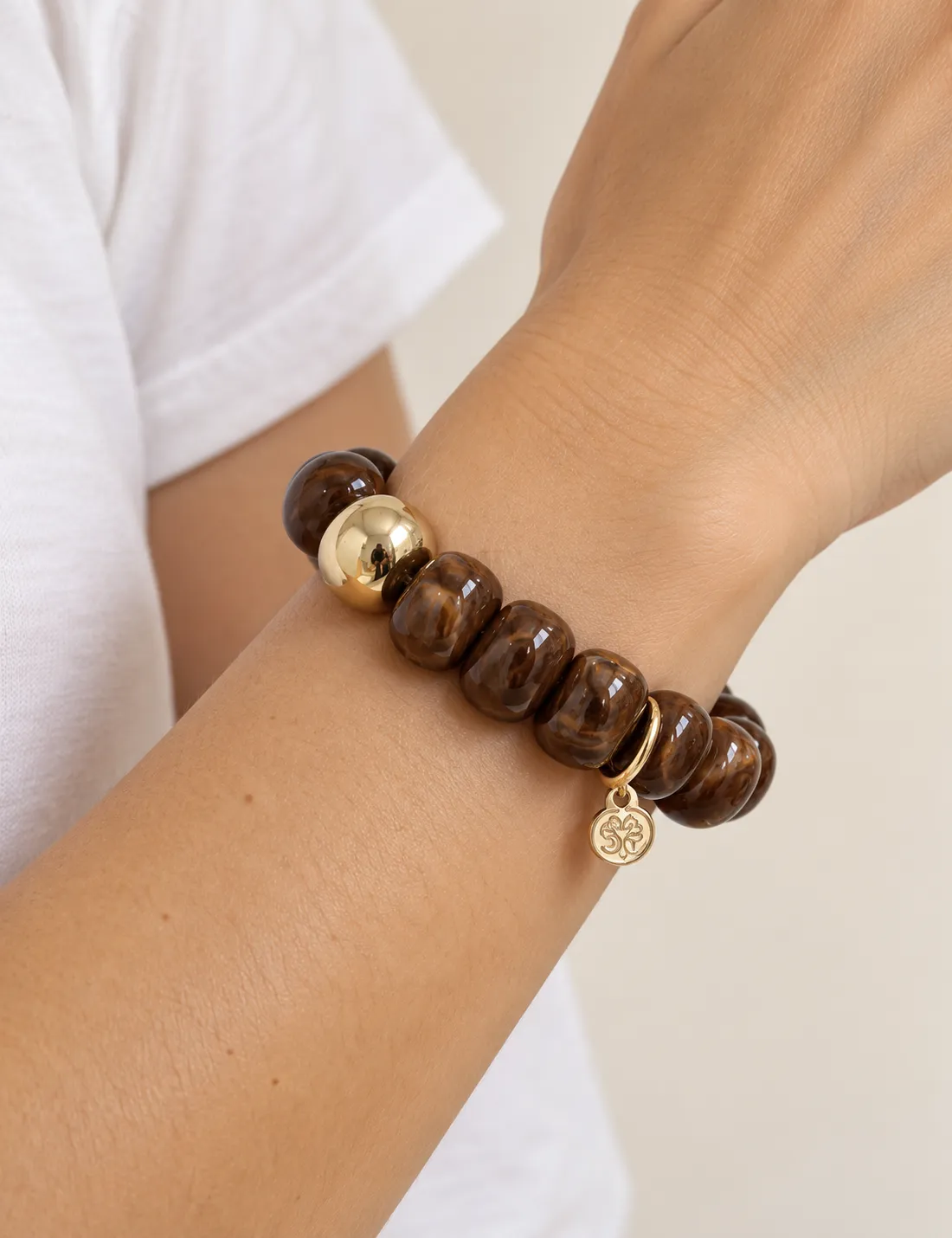 Alternative view of Pulsera Bolas Marrón